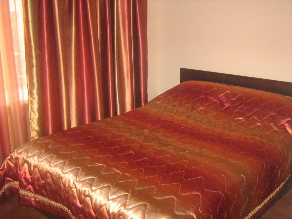 Kausar Hotel Almaty Room photo