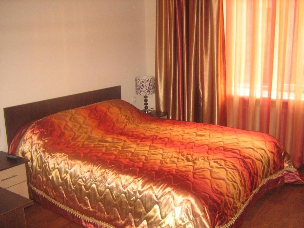 Kausar Hotel Almaty Room photo